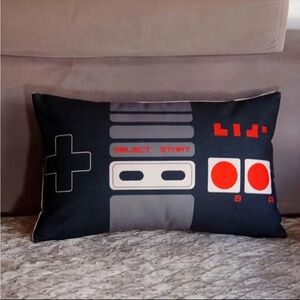🎮Handmade Soft & Plush Retro Nintendo Gamepad Throw Pillow Cover